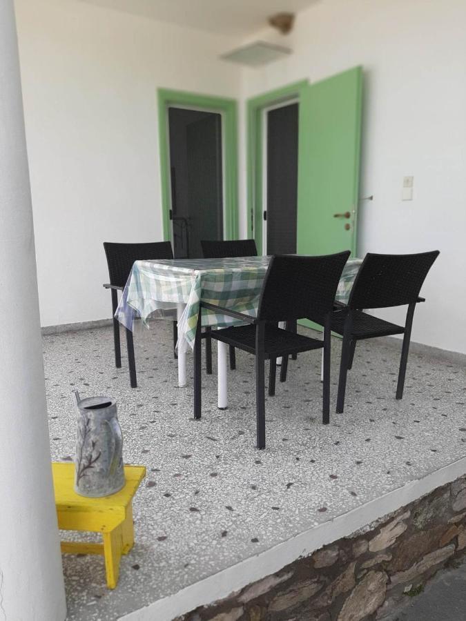 House Kokkalas On The Beach Pyrgadikia Buitenkant foto