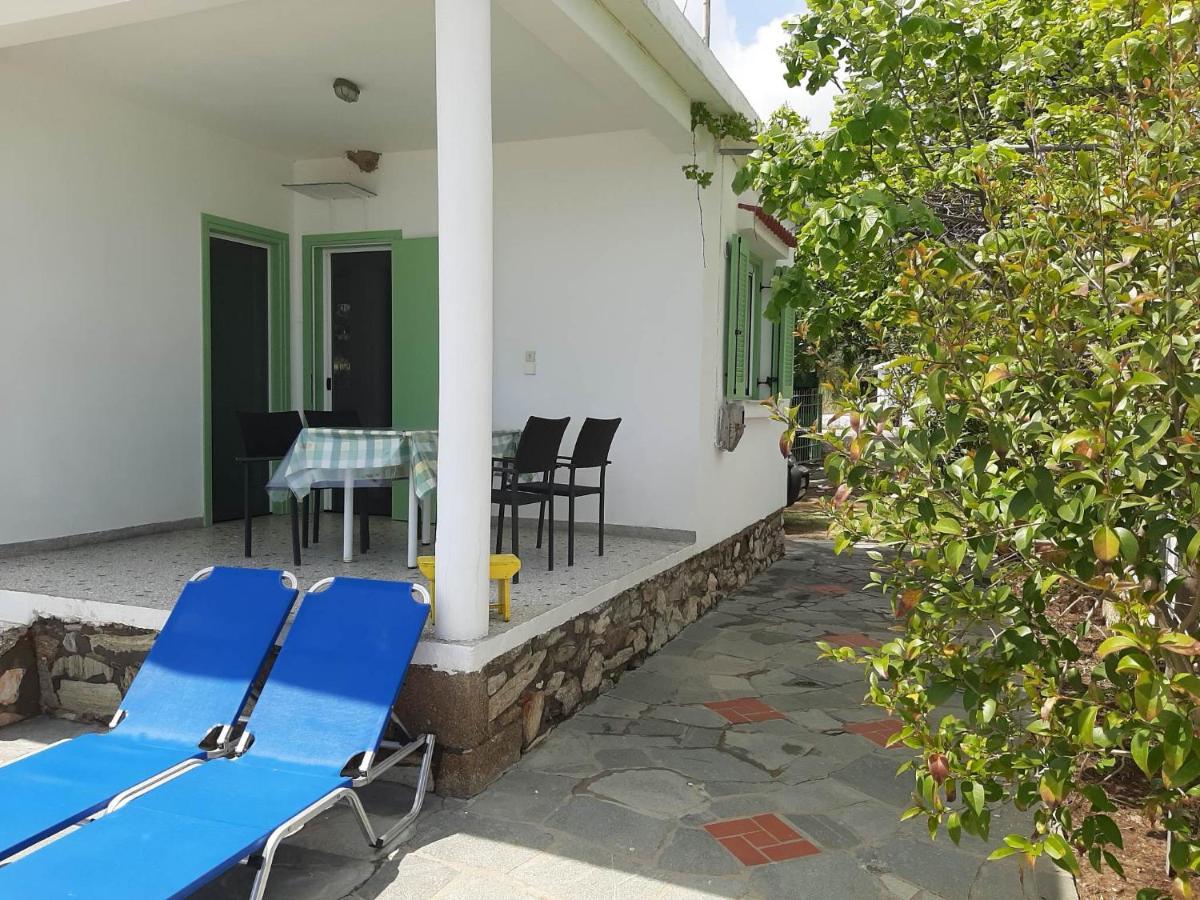 House Kokkalas On The Beach Pyrgadikia Buitenkant foto