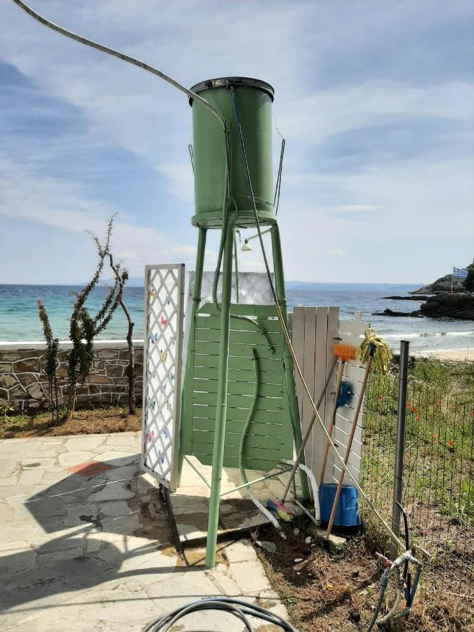 House Kokkalas On The Beach Pyrgadikia Buitenkant foto